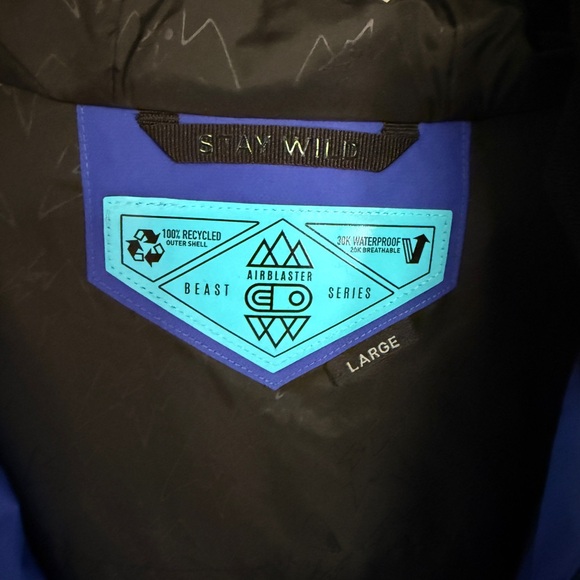 Airblaster Men's Snowboard Jacket Beast 2L Large - Picture 3 of 5